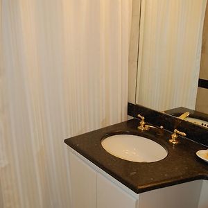 Superior One-Bedroom Queen Suite